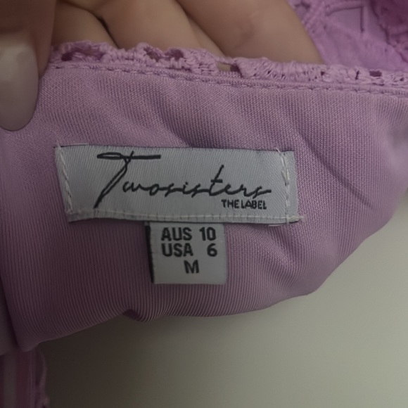 Two Sisters Lavender Lace Dress - Picture 4 of 5